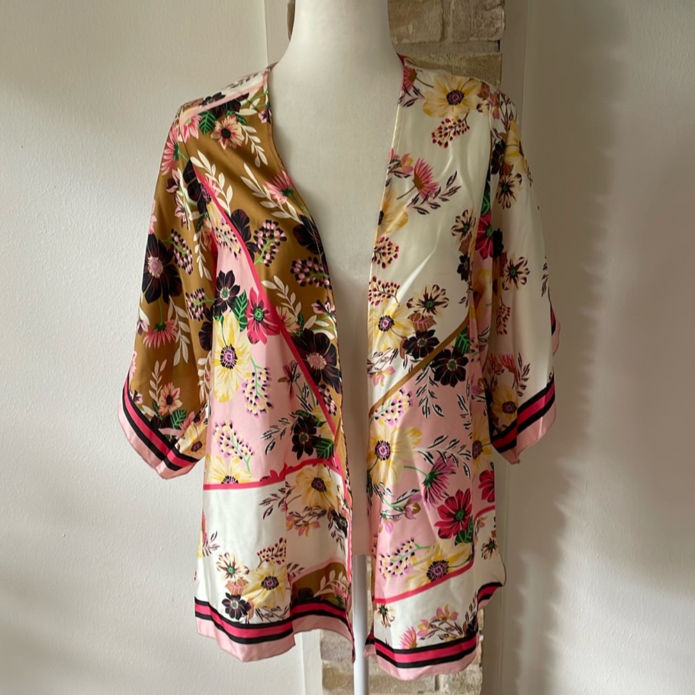 Ivy Jane Floral Kimono